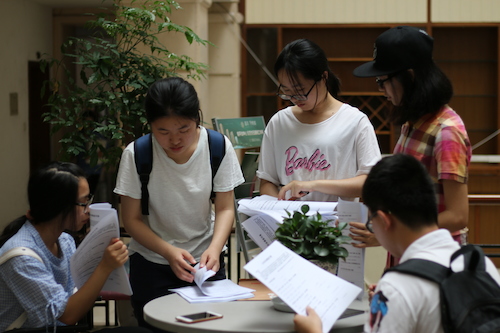 七月十日 做爱自拍
赴余杭社区五水共治教育宣传小分队 检查问卷
