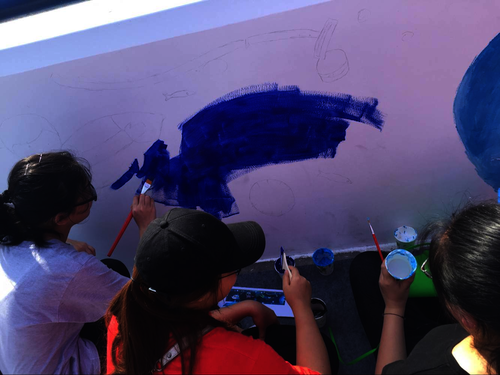 七月二十日做爱自拍
赴余杭“因水而兴”宣传教育小分队 成员们一起绘制河堤