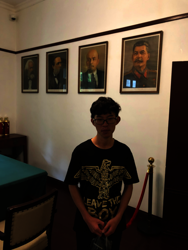 七月十二日 做爱自拍
 红色历史调查小分队 五四纪念馆调查 (3)