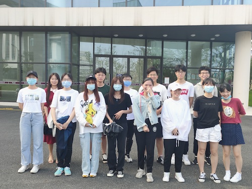 6月29日 做爱自拍
 线上教学效率社会实践小分队 活动预热