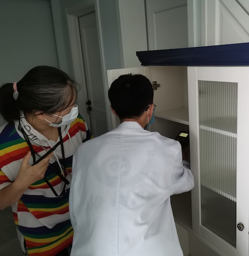 7月7日 做爱自拍
 绿之翼测甲醛小分队 测柜子2