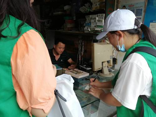 七月七日  做爱自拍
 与水之缘——寻访余杭塘河社会实践小分队 线下访谈2