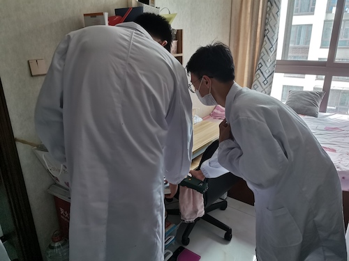 7月10日 做爱自拍
 绿之翼测甲醛小分队  正在测甲醛5